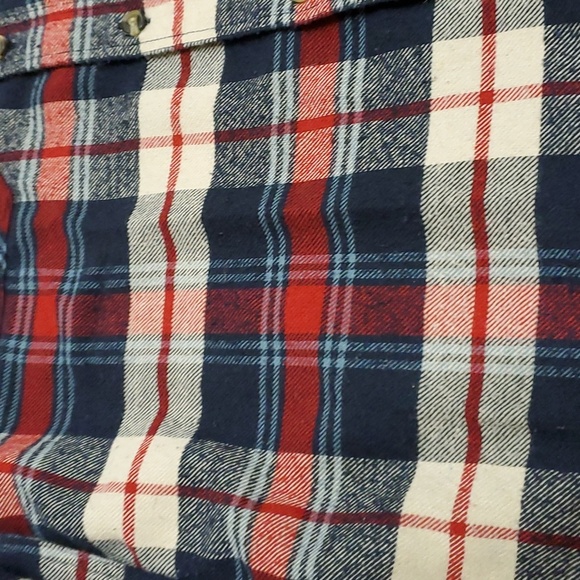 Amnesia Mens Button up Flannel Long Sleeve Size Small - Picture 2 of 10